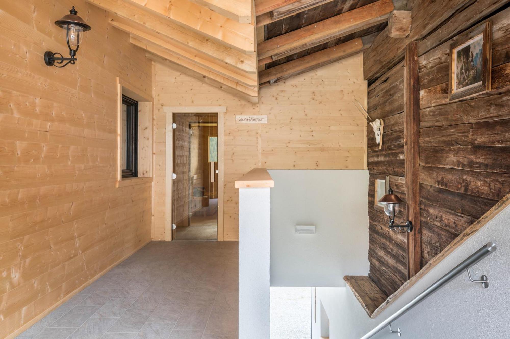 Blosegghof Bergchalets Waldblick Racines Ngoại thất bức ảnh
