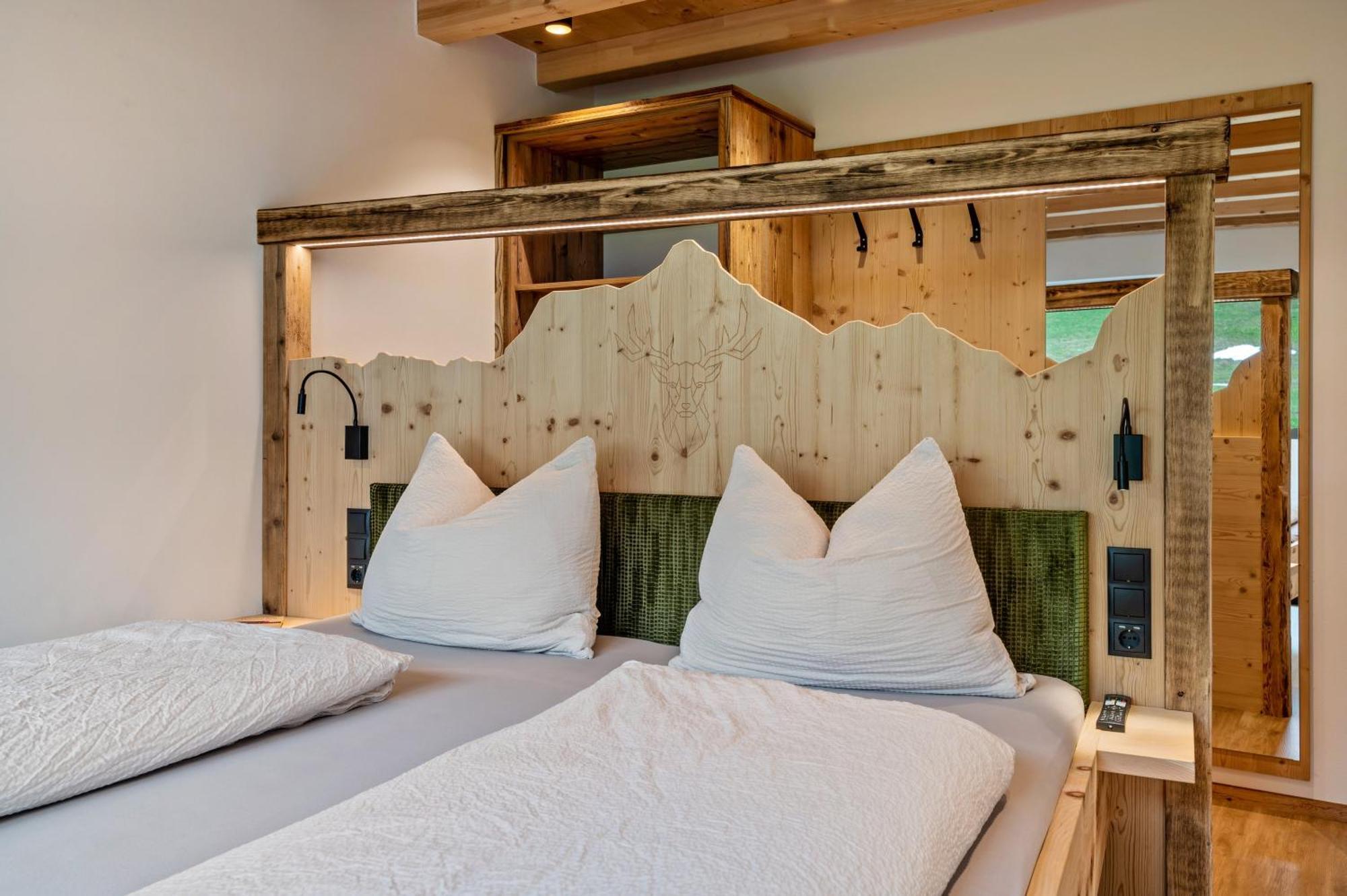 Blosegghof Bergchalets Waldblick Racines Ngoại thất bức ảnh