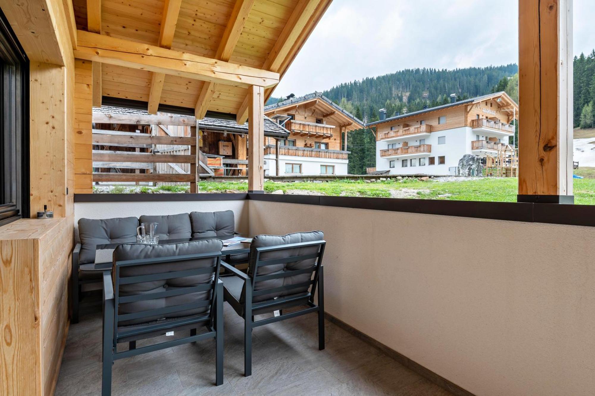 Blosegghof Bergchalets Waldblick Racines Ngoại thất bức ảnh